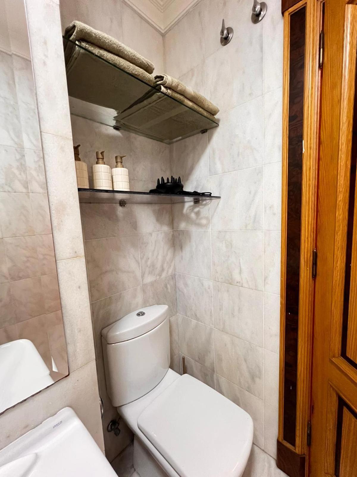 Central Suites Isabel II 比戈 外观 照片