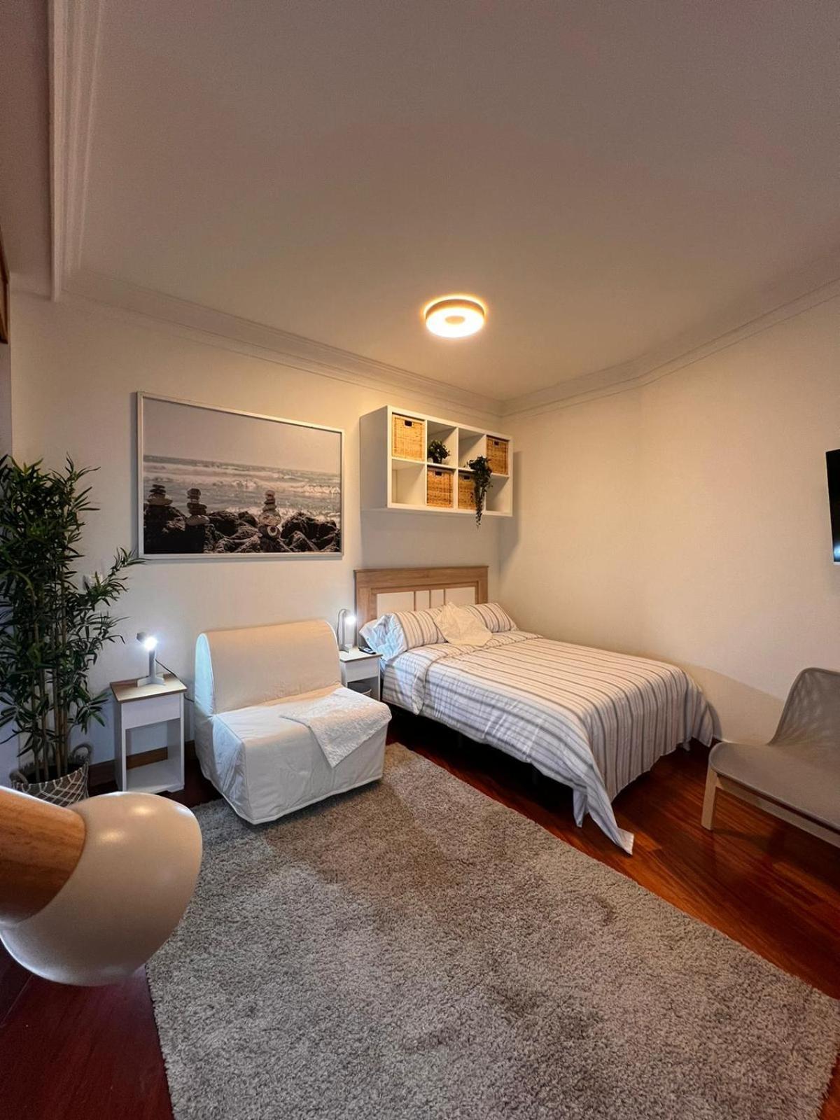 Central Suites Isabel II 比戈 外观 照片